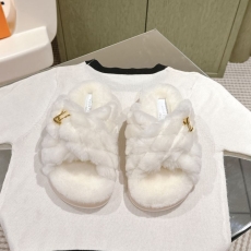 Louis Vuitton Slippers